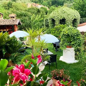 Jasmine , Luni Italia